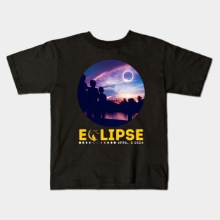 TOTAL ECLIPSE TIME WITH FAMILY Kids T-Shirt